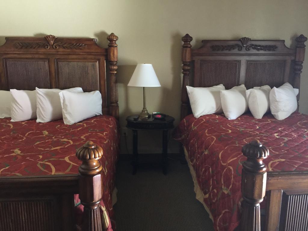 Hotel Fontana Village & Marina 3*